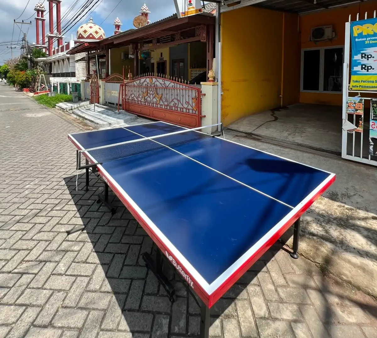 Meja Tenis